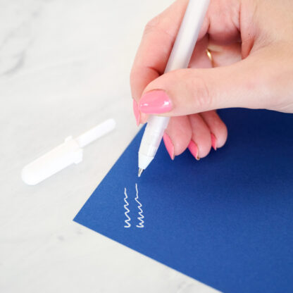 White Gelly Roll Pen - Image 2